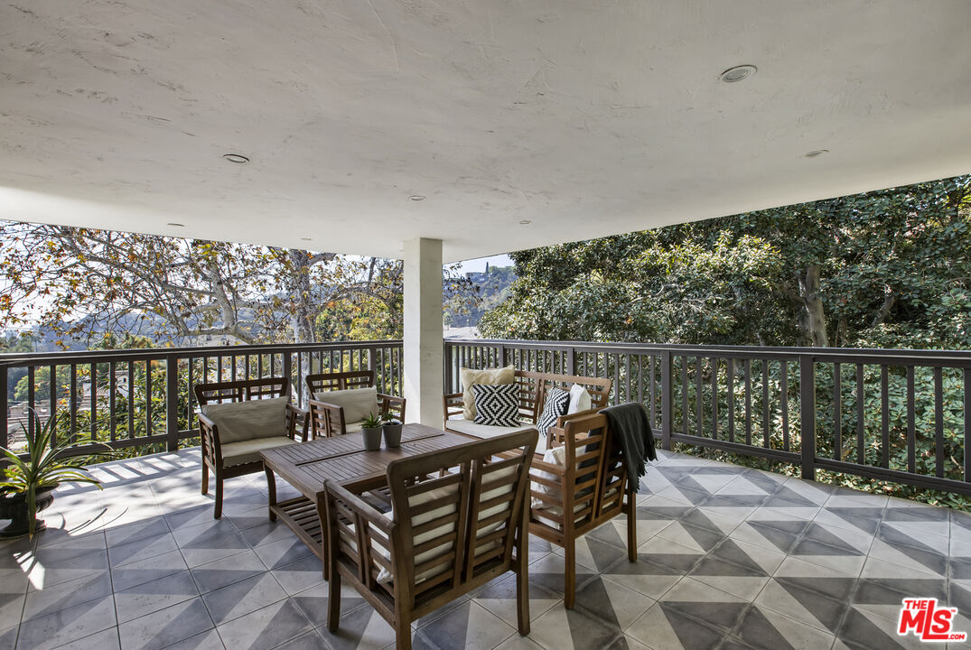 Property photo 42