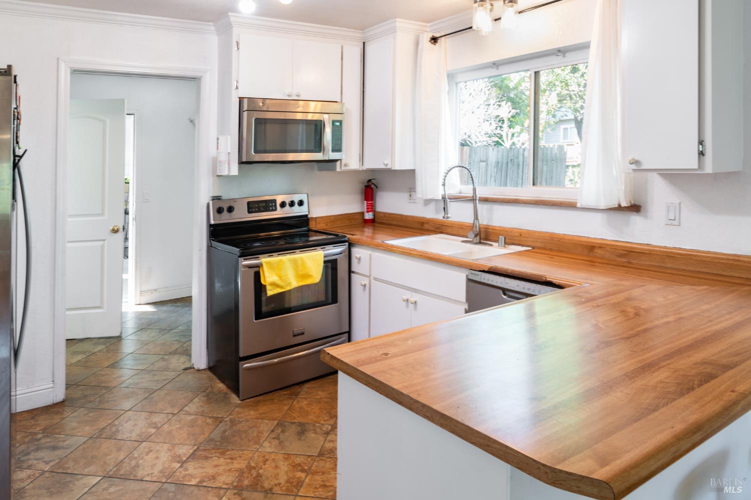 Property photo 17