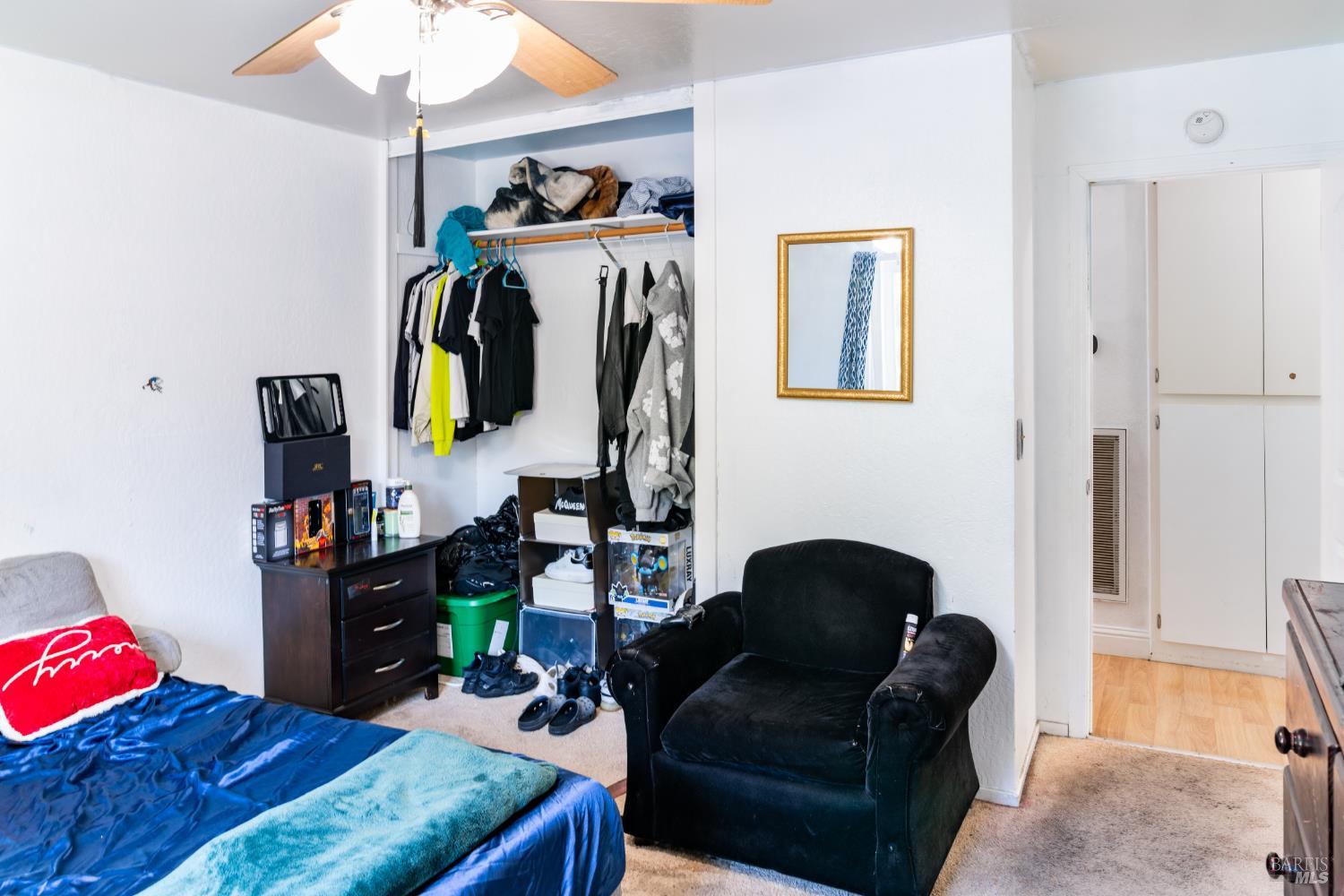 Property photo 28