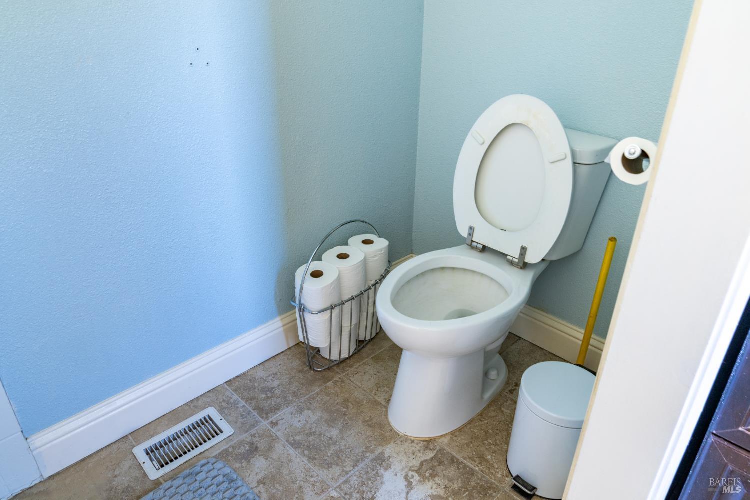 Property photo 37