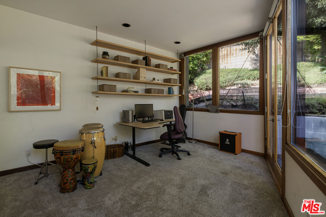 Property photo 43
