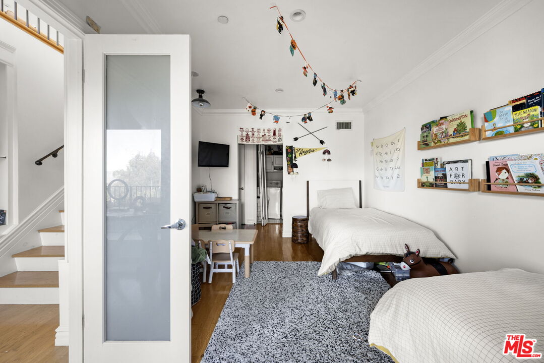 Property photo 28