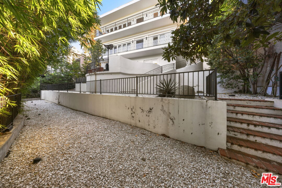 Property photo 39
