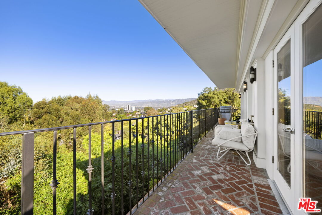 Property photo 40