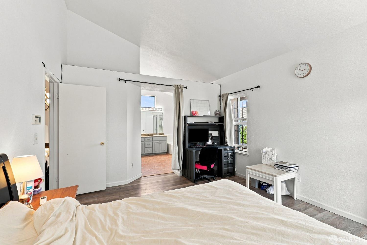 Property photo 37