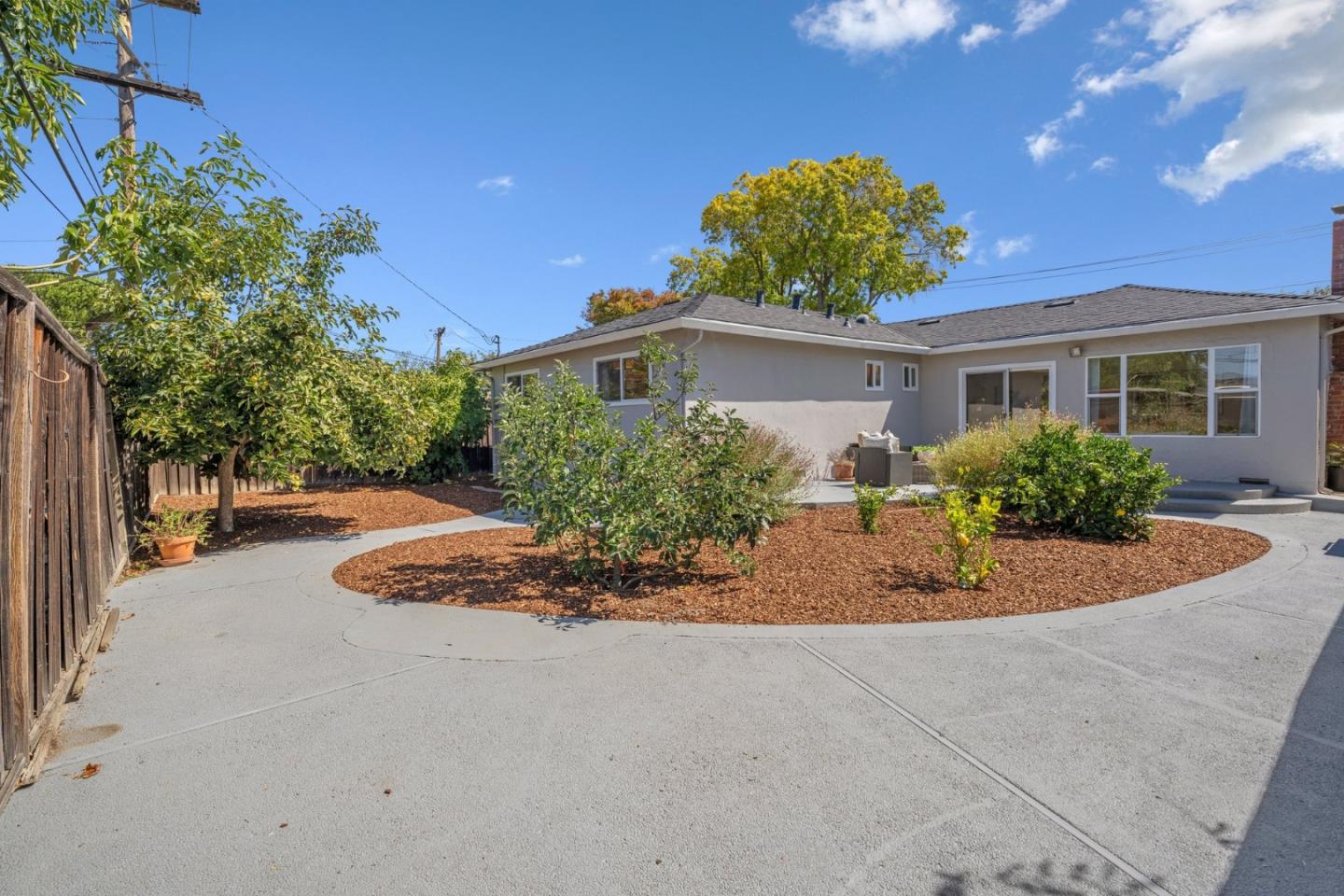 Property photo 40