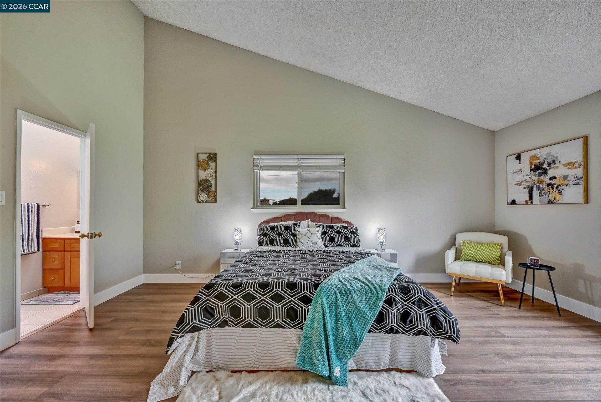 Property photo 33