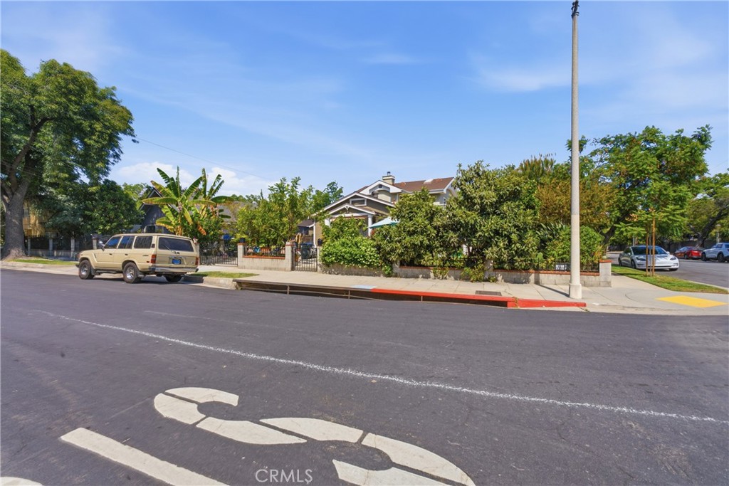 Property photo 40