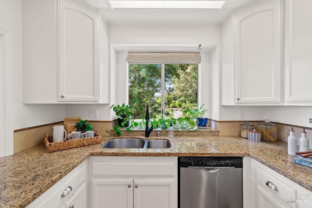Property photo 40