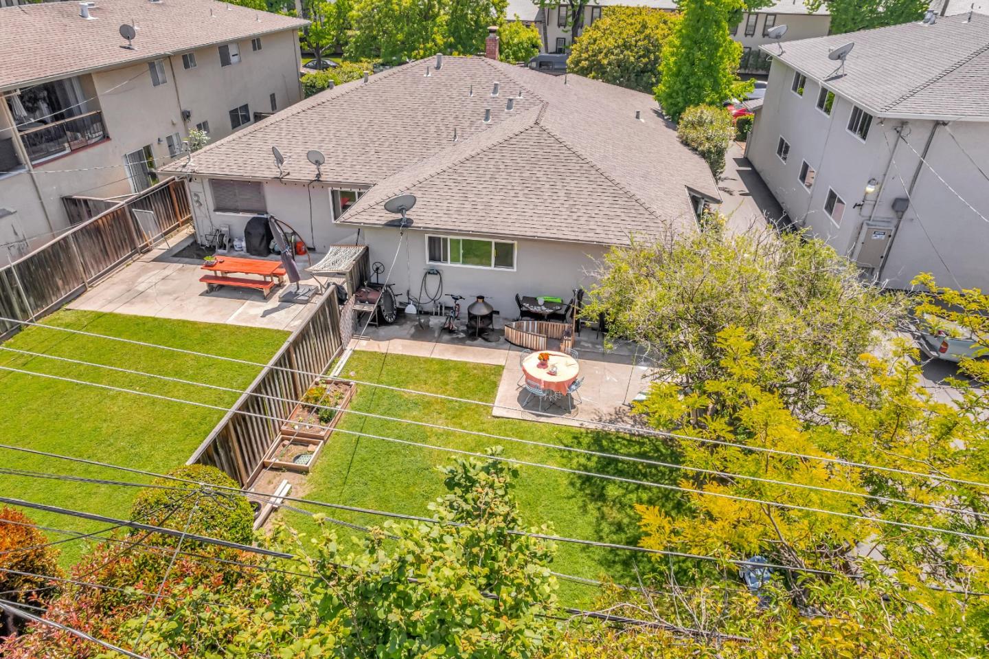 Property photo 38
