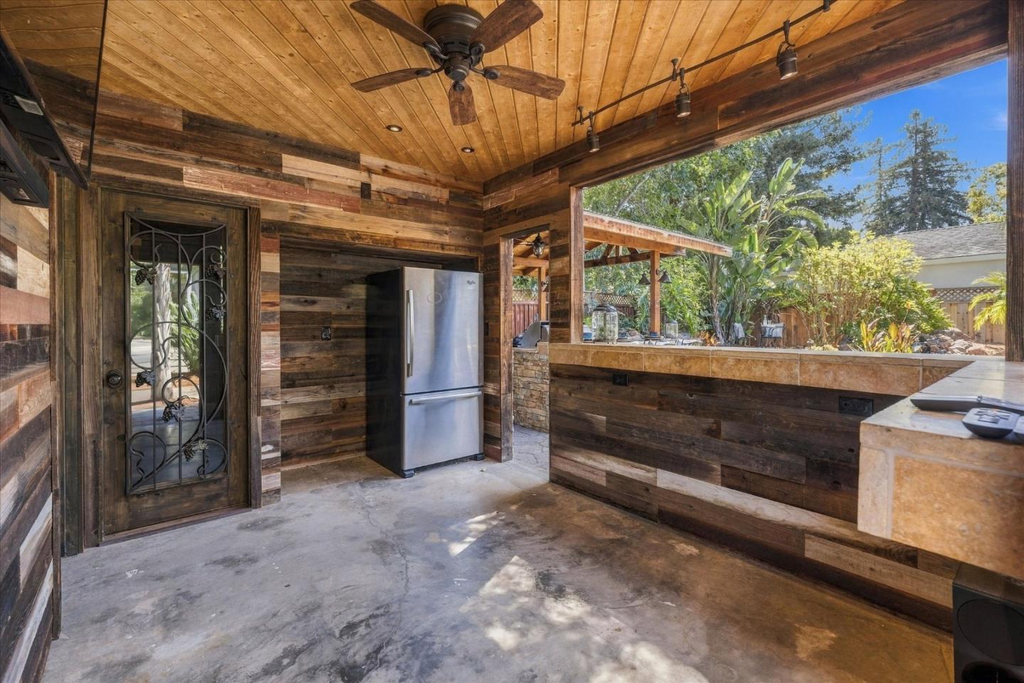 Property photo 42