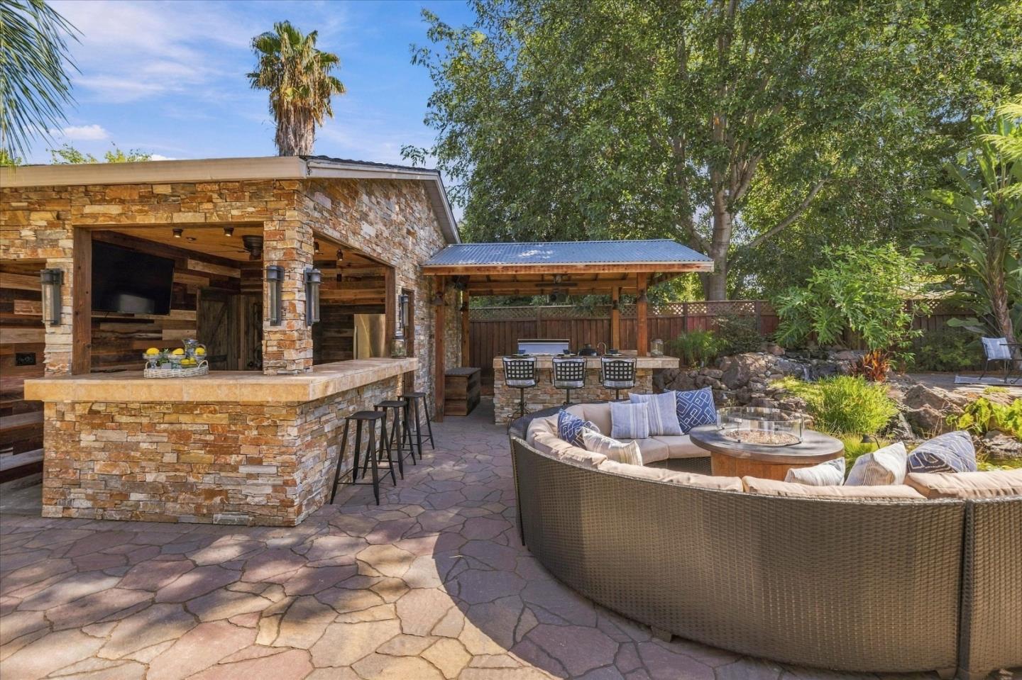Property photo 45