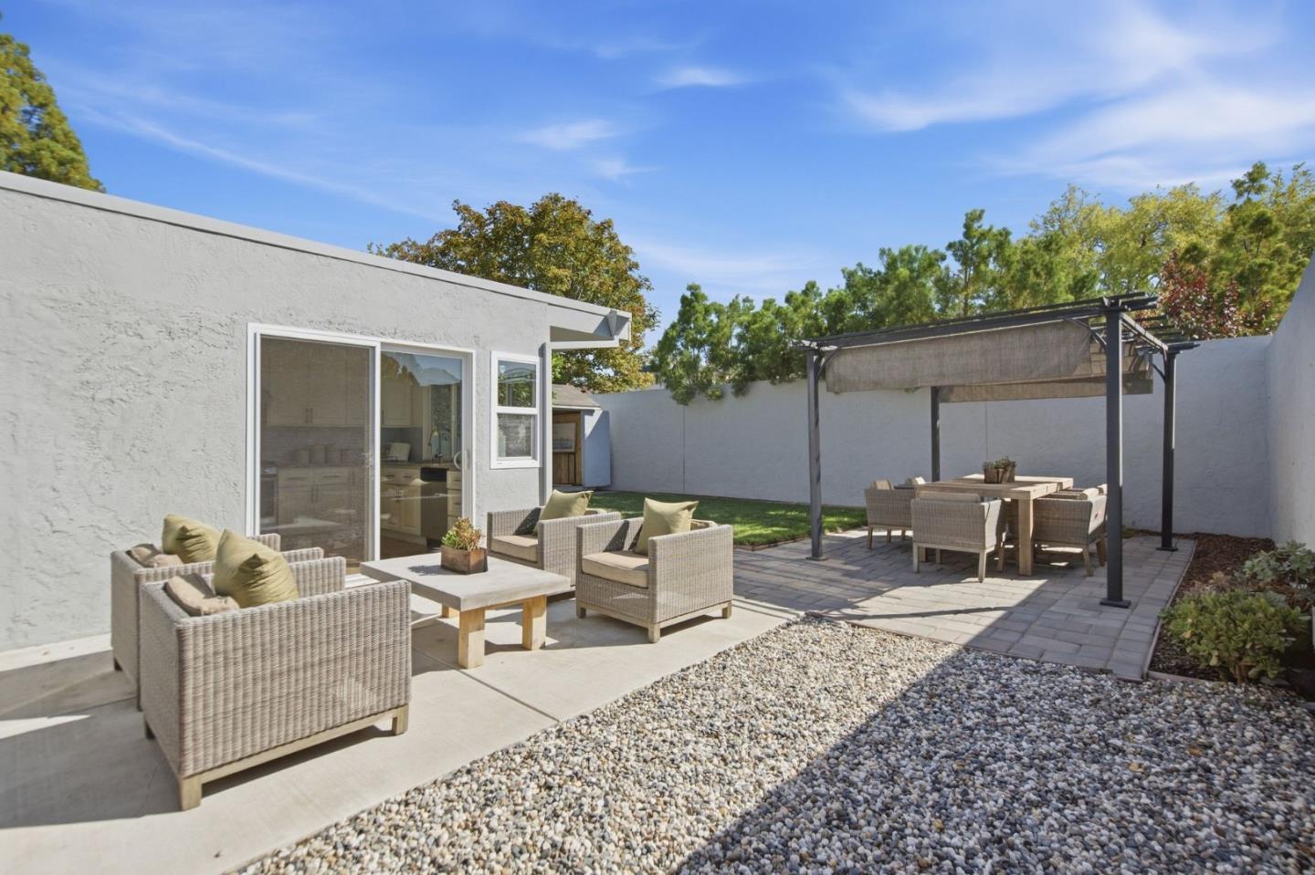 Property photo 44