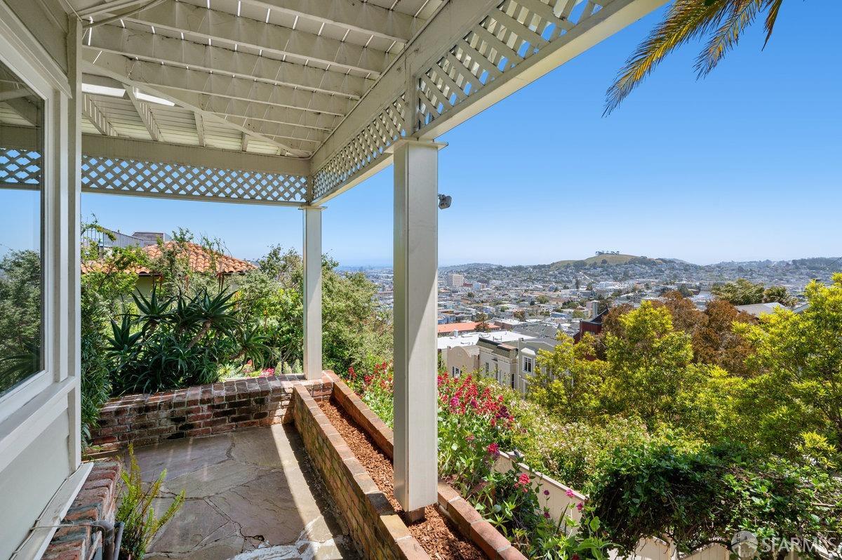 Property photo 35