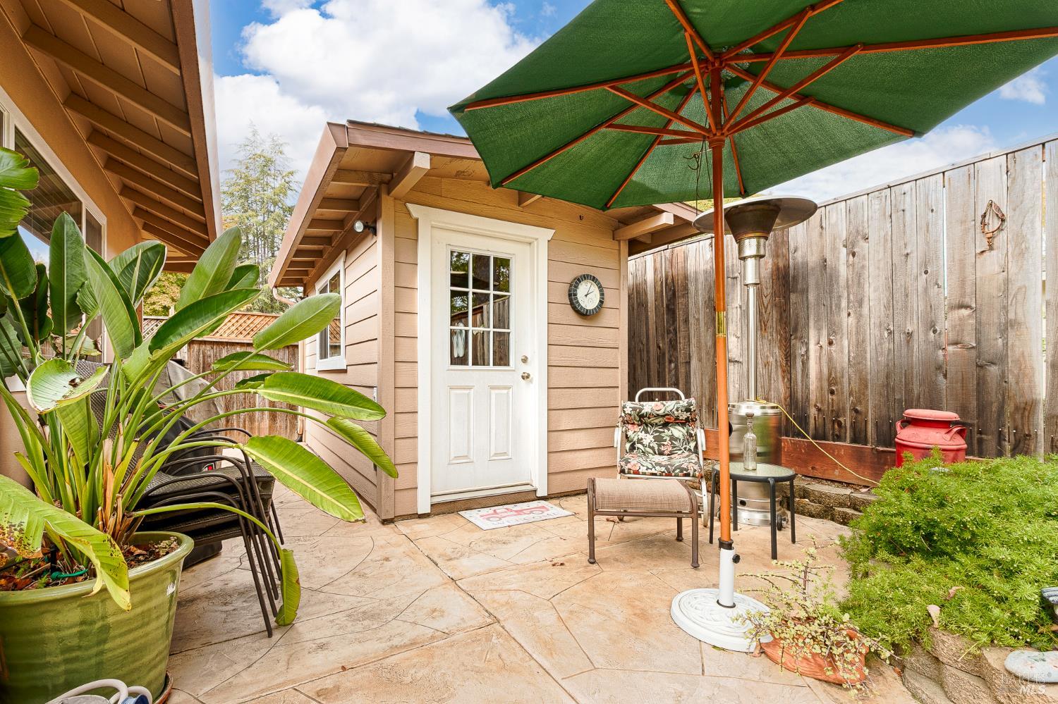 Property photo 33