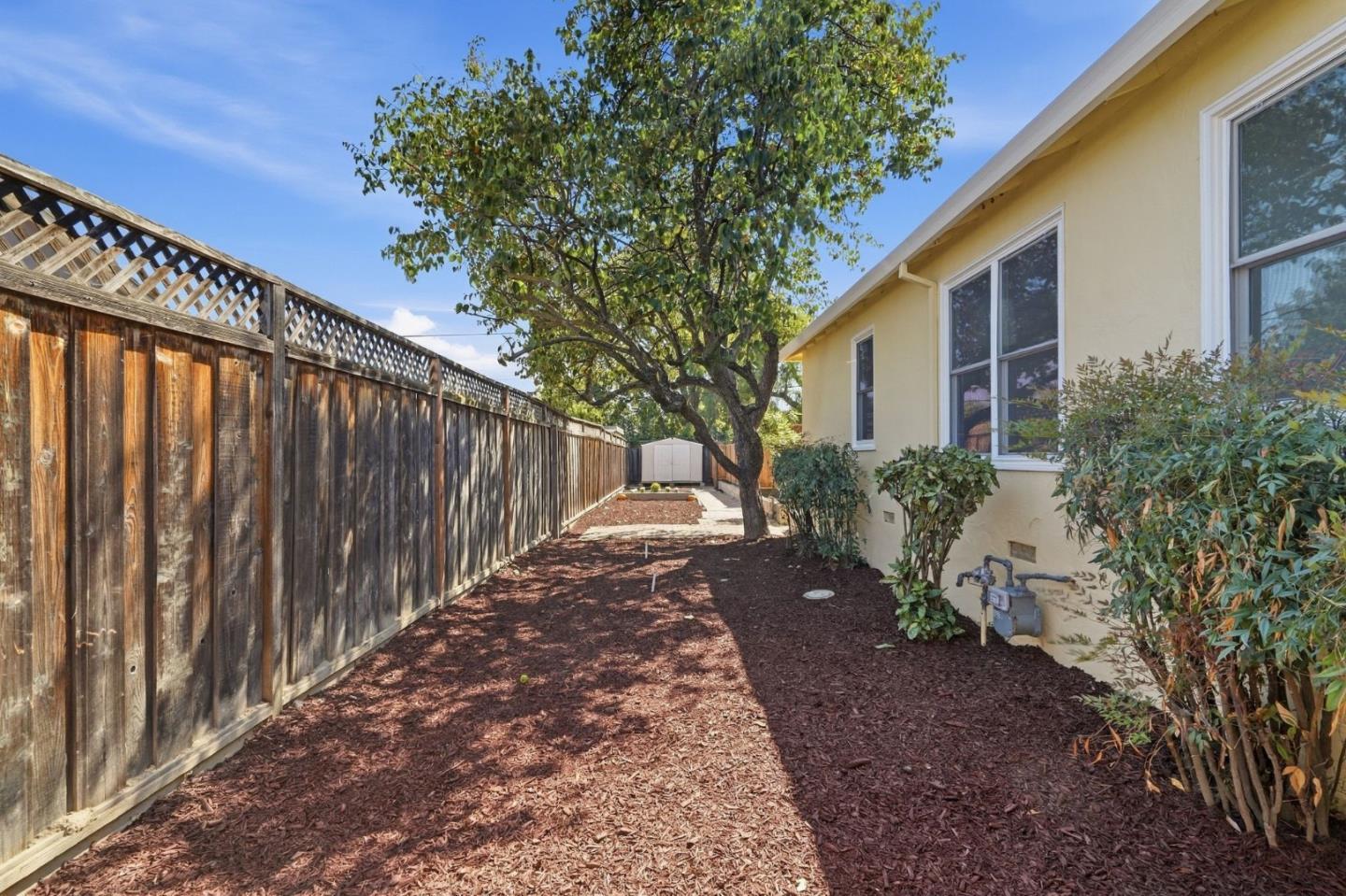 Property photo 31