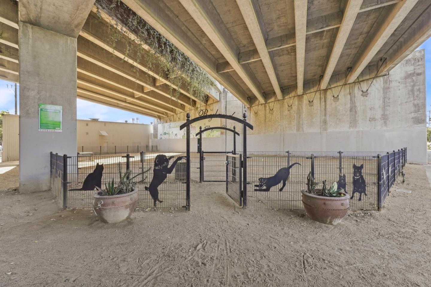 Property photo 47