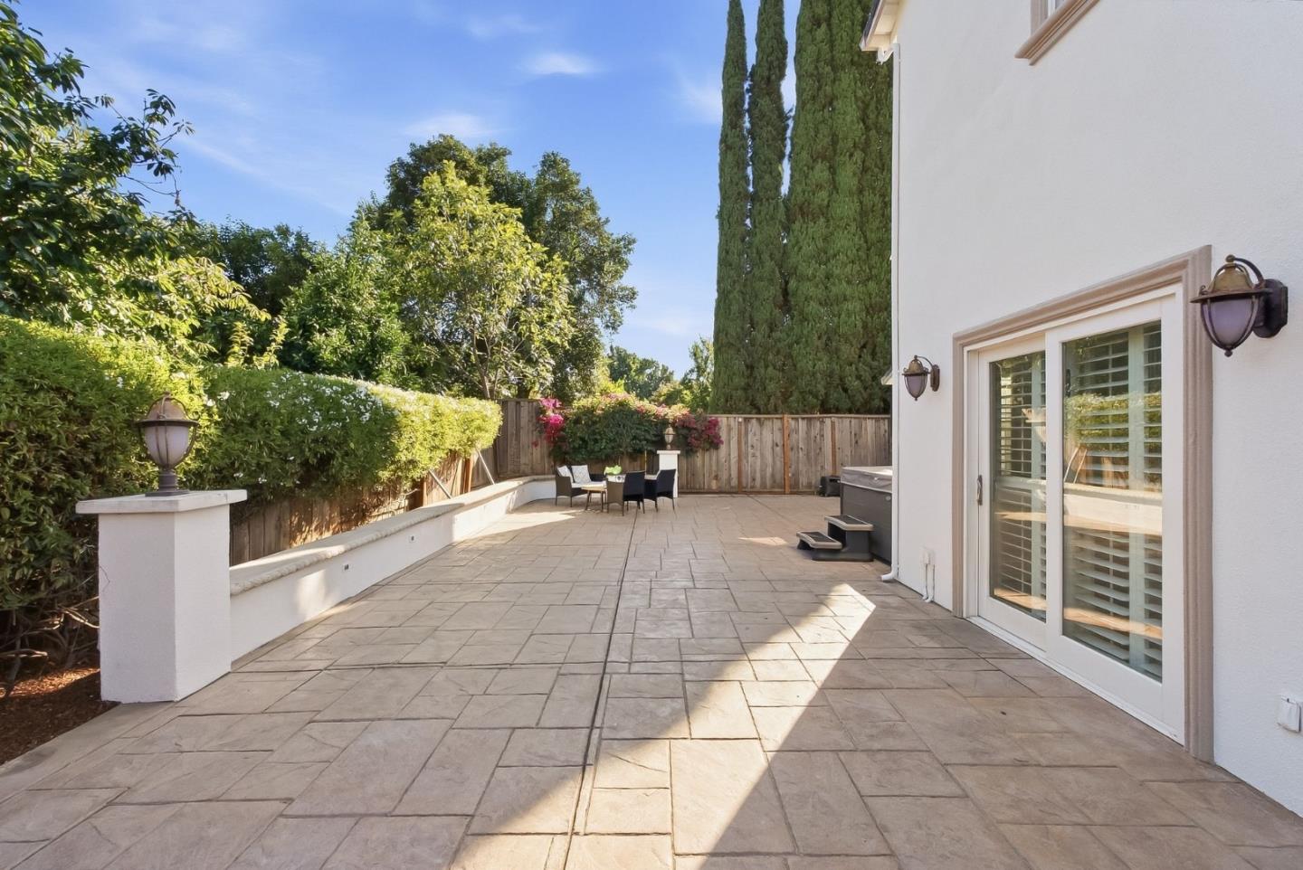 Property photo 33