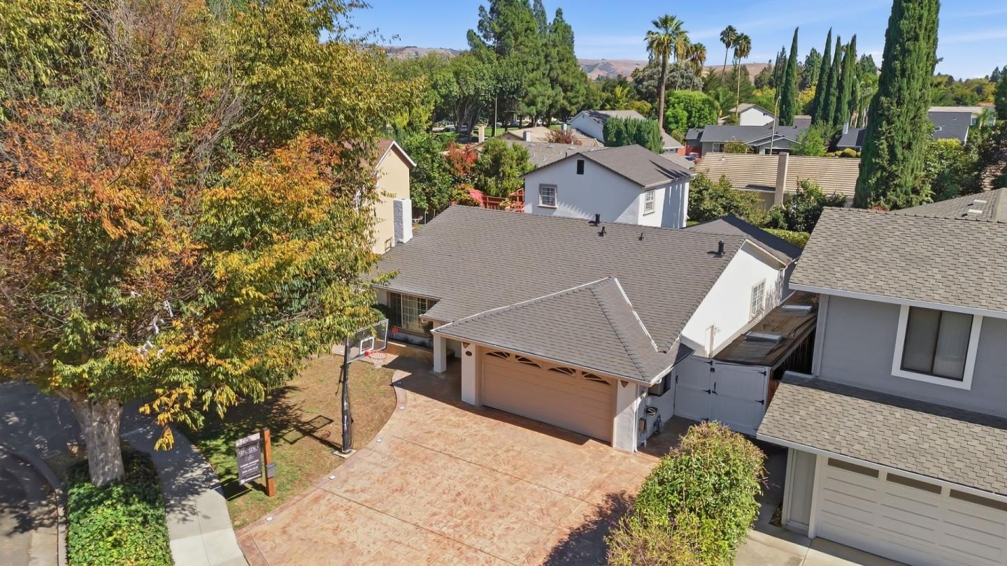 Property photo 38