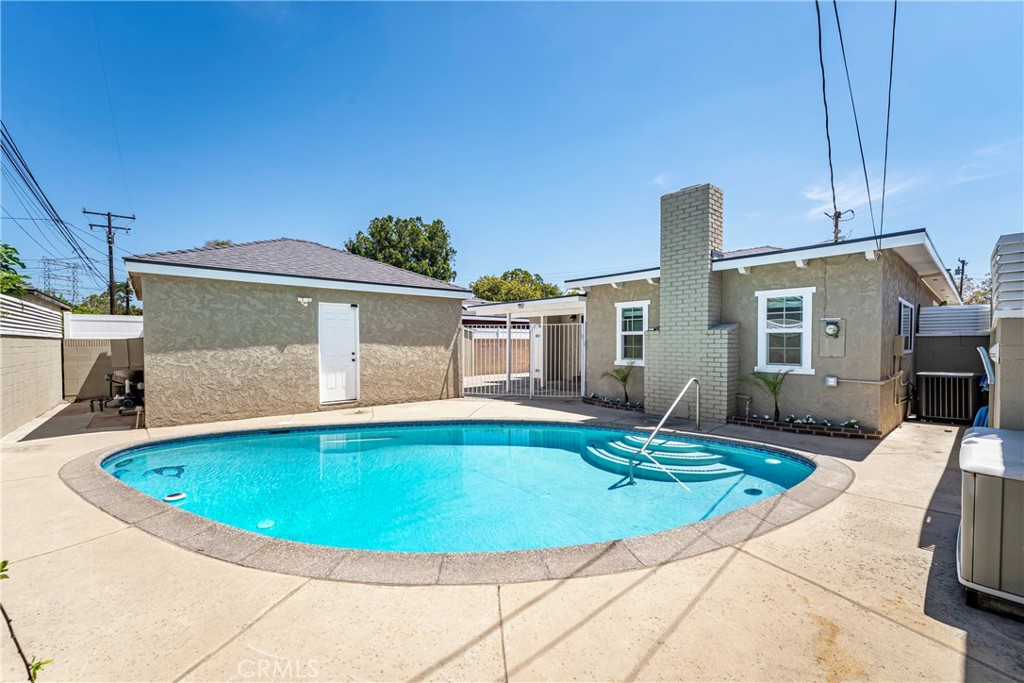 Property photo 38