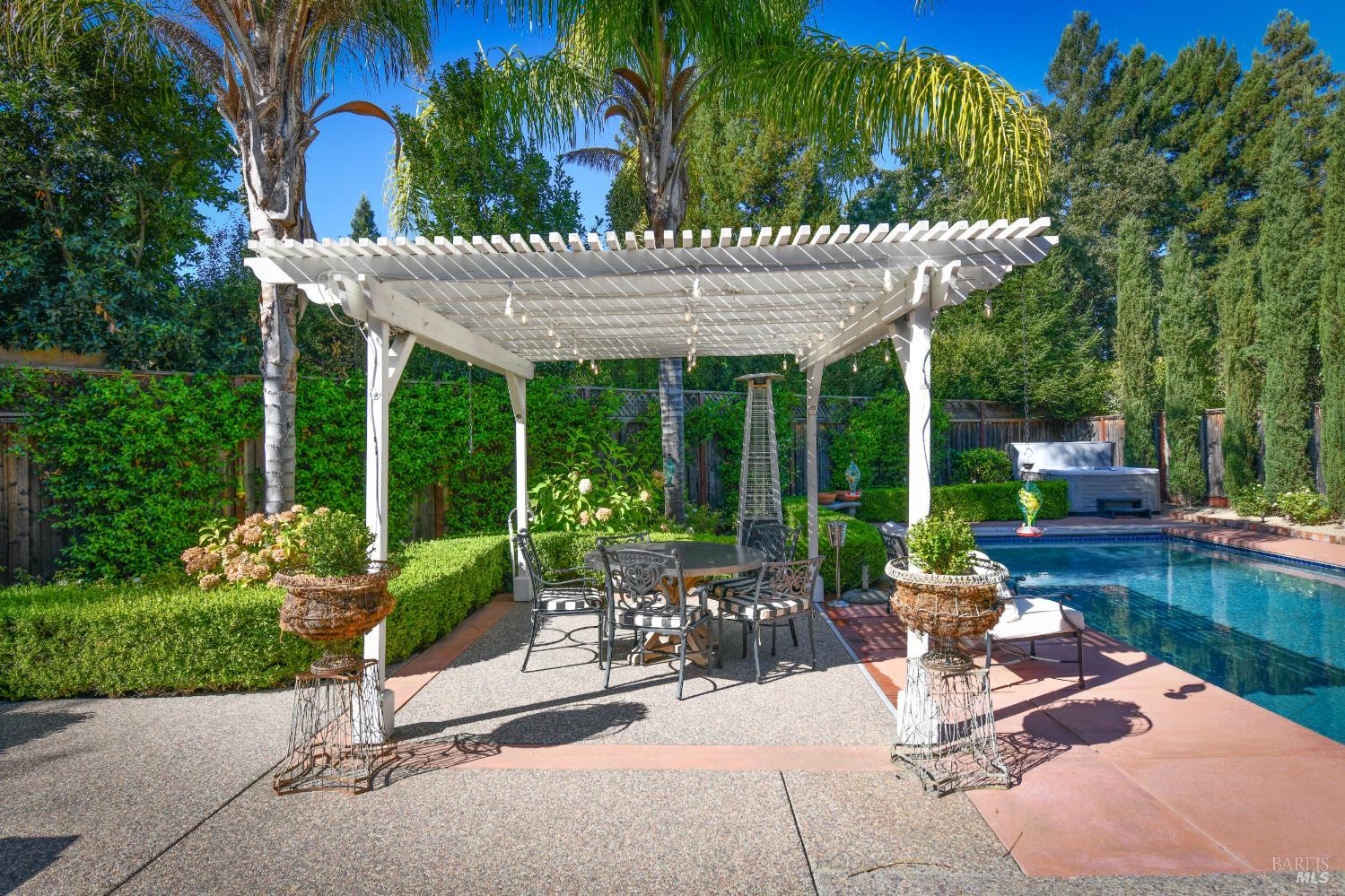 Property photo 37