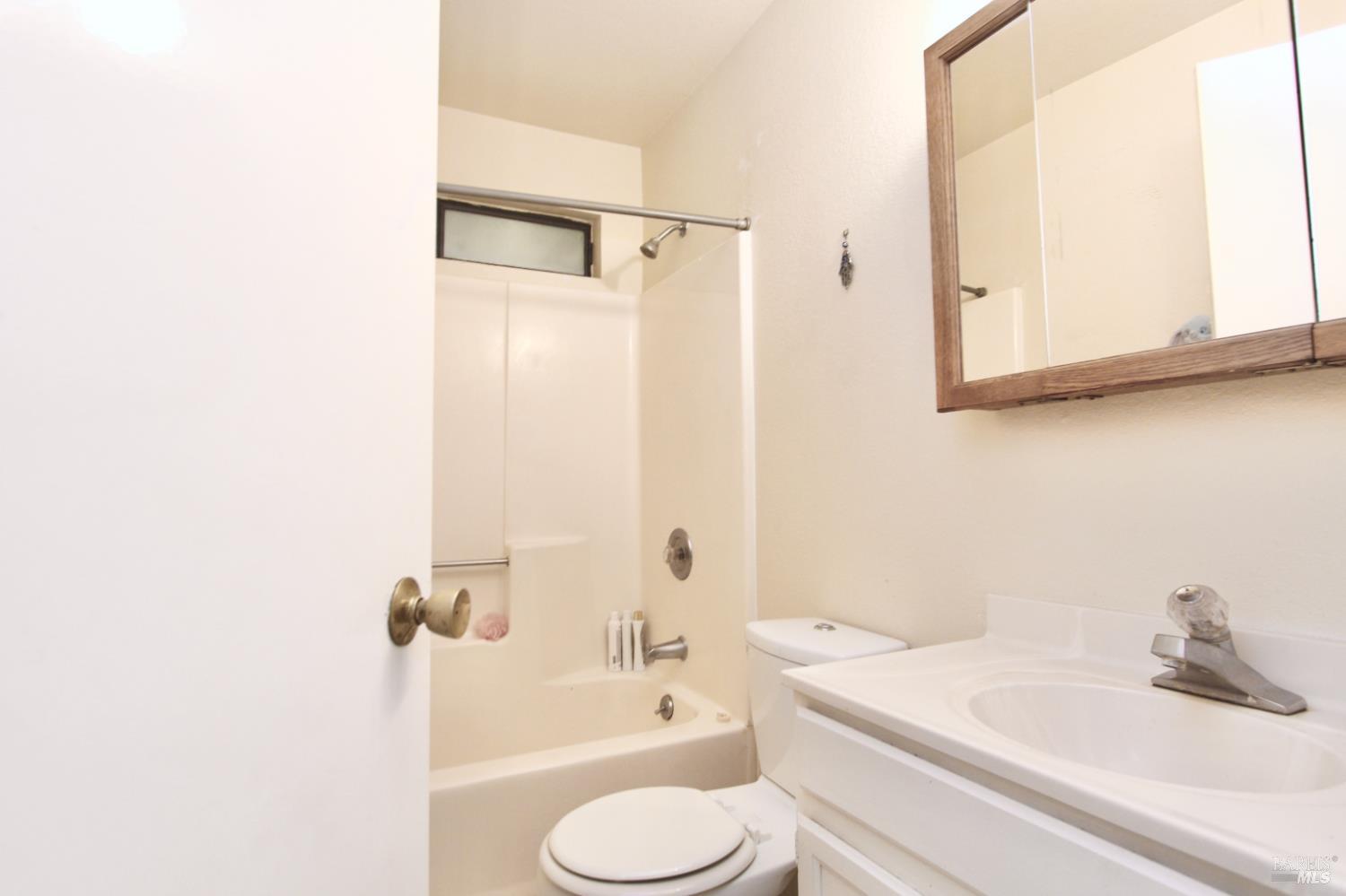 Property photo 25