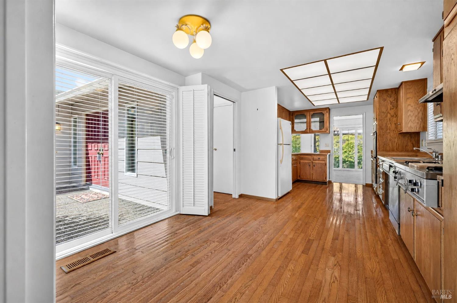 Property photo 30