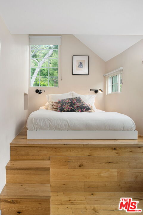 Property photo 31