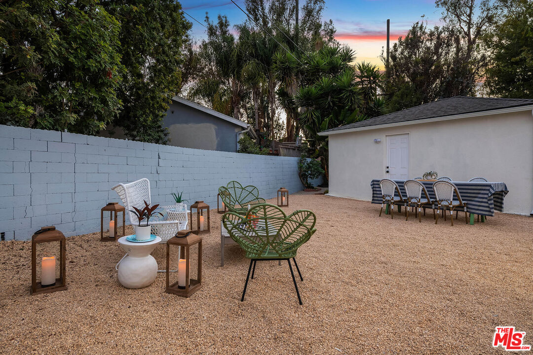 Property photo 33