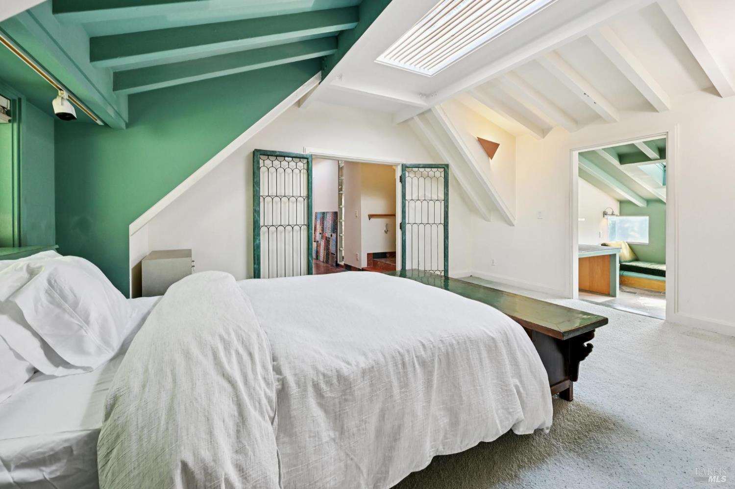 Property photo 35