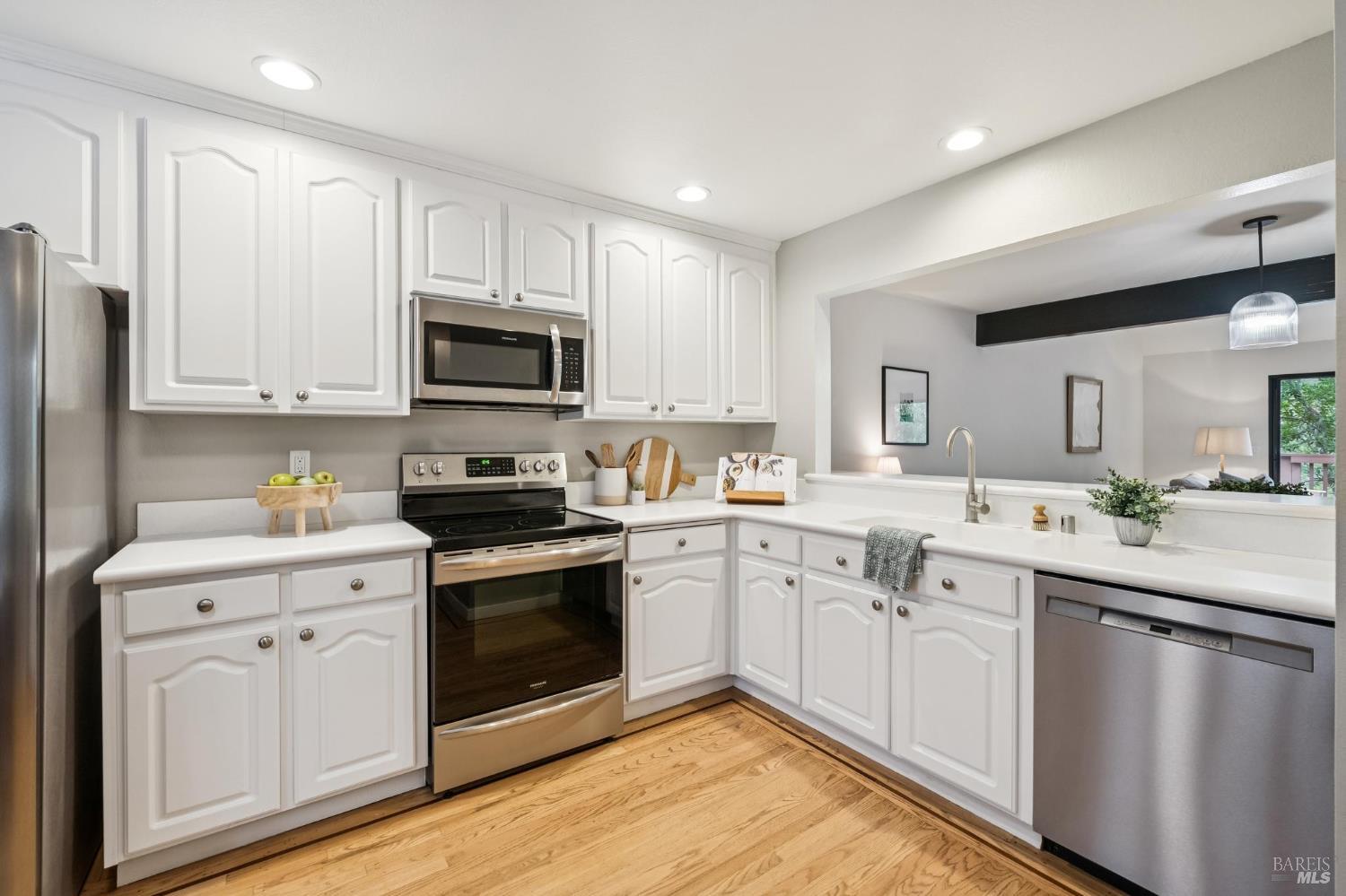 Property photo 35