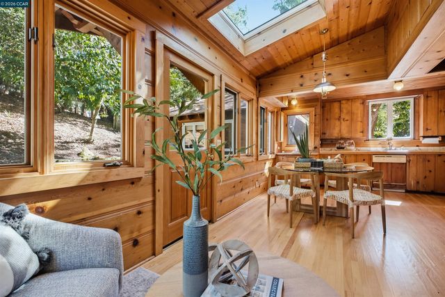 Property photo 46