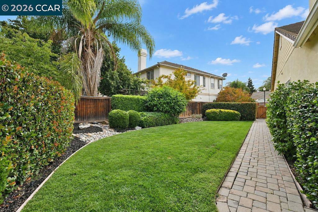 Property photo 38