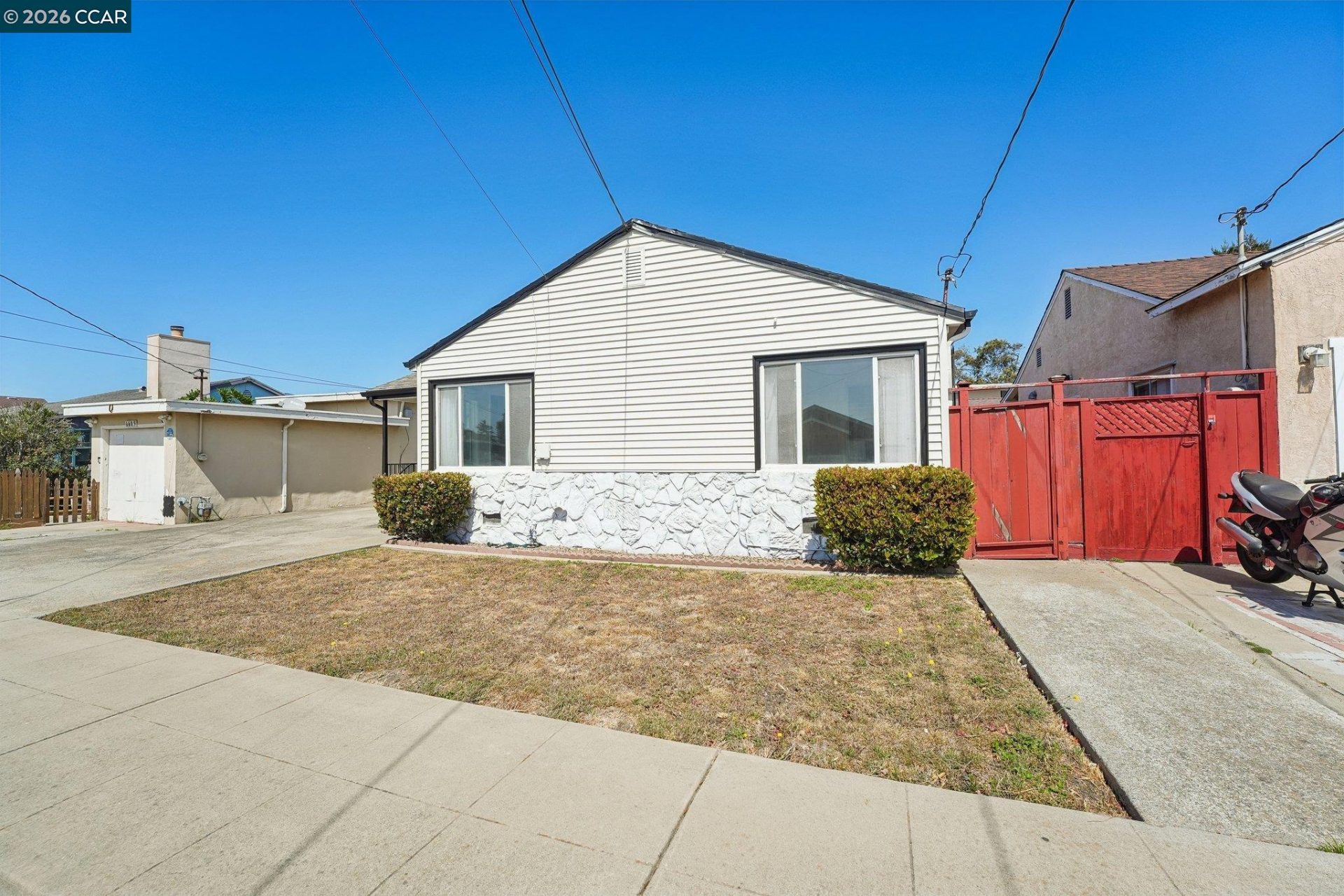 Property photo 8