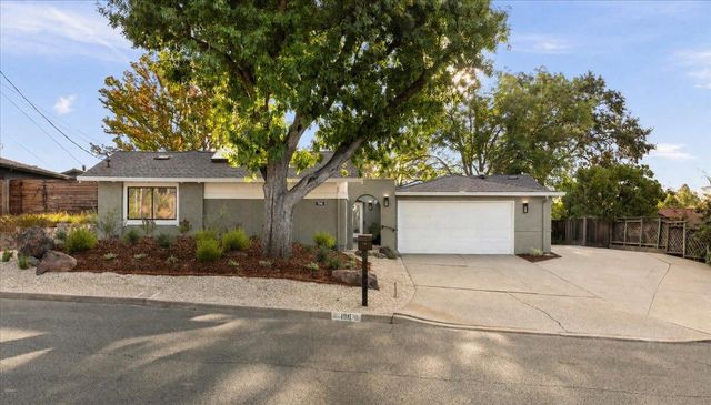 Property photo 33