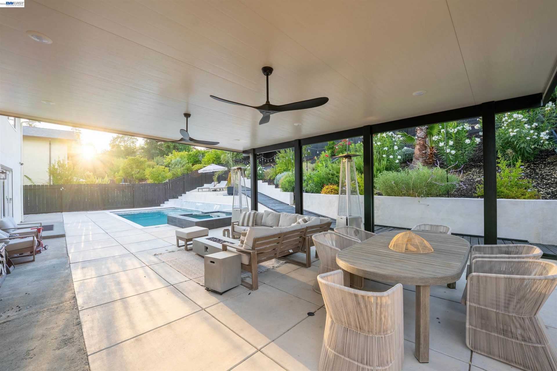 Property photo 44