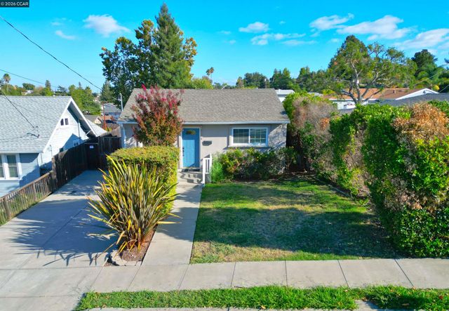 Property photo 38