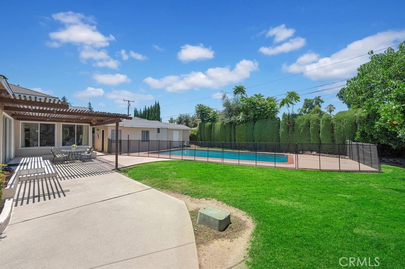 Property photo 33