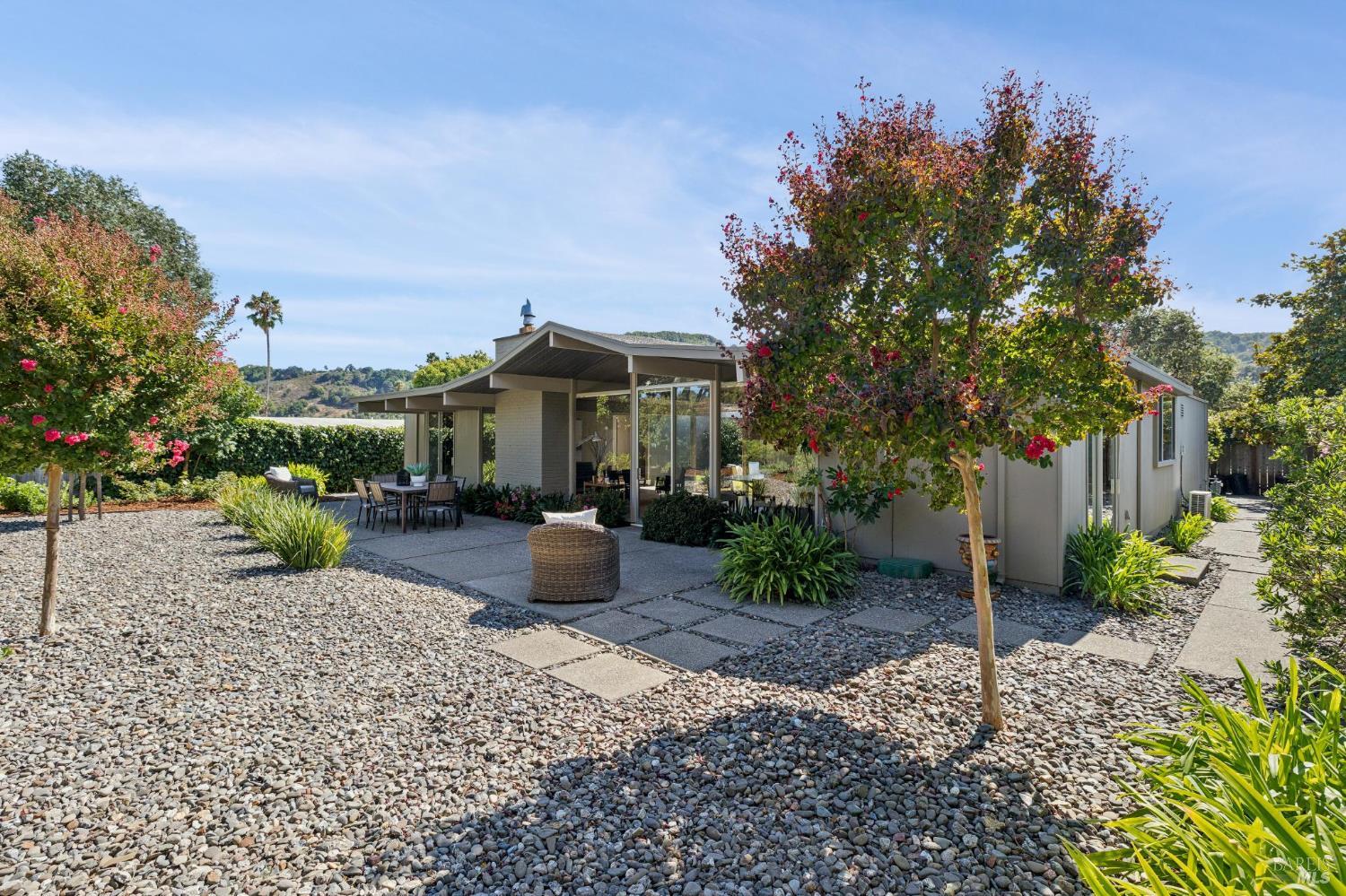 Property photo 46