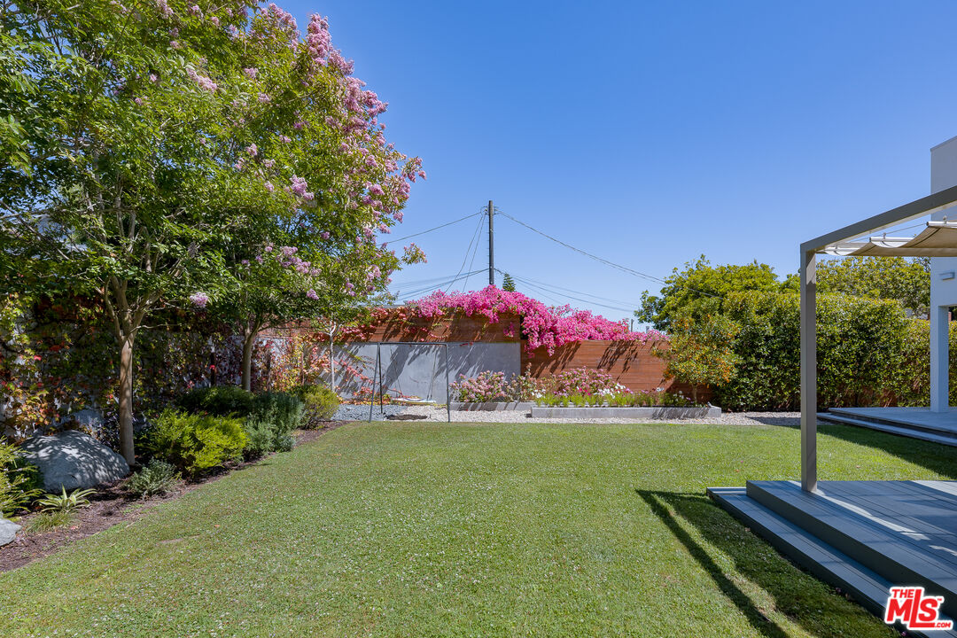 Property photo 44