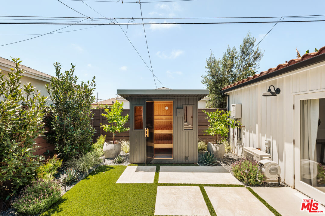 Property photo 35