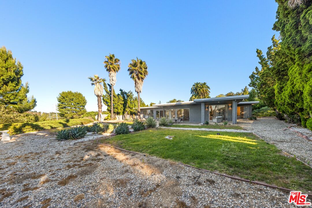 Property photo 43