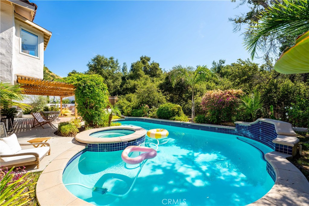 Property photo 25
