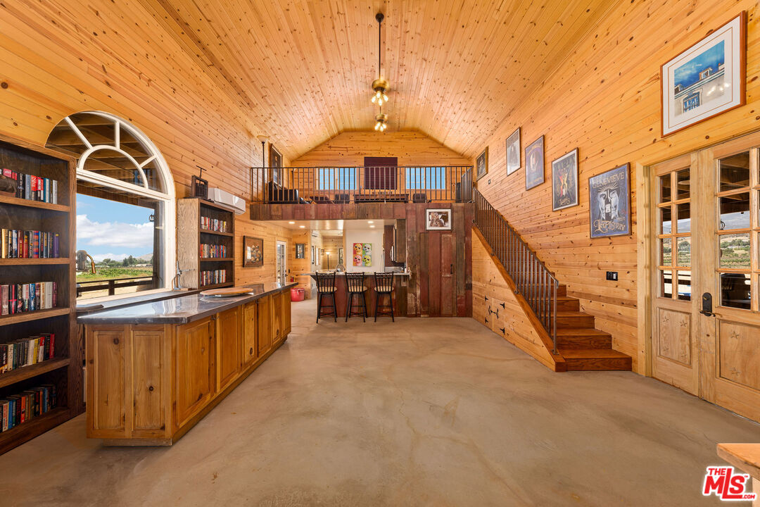 Property photo 28