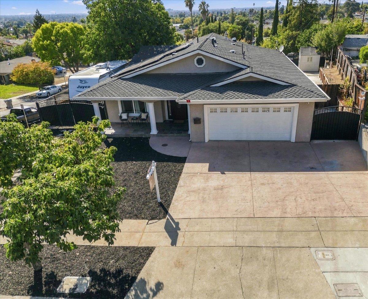 Property photo 43