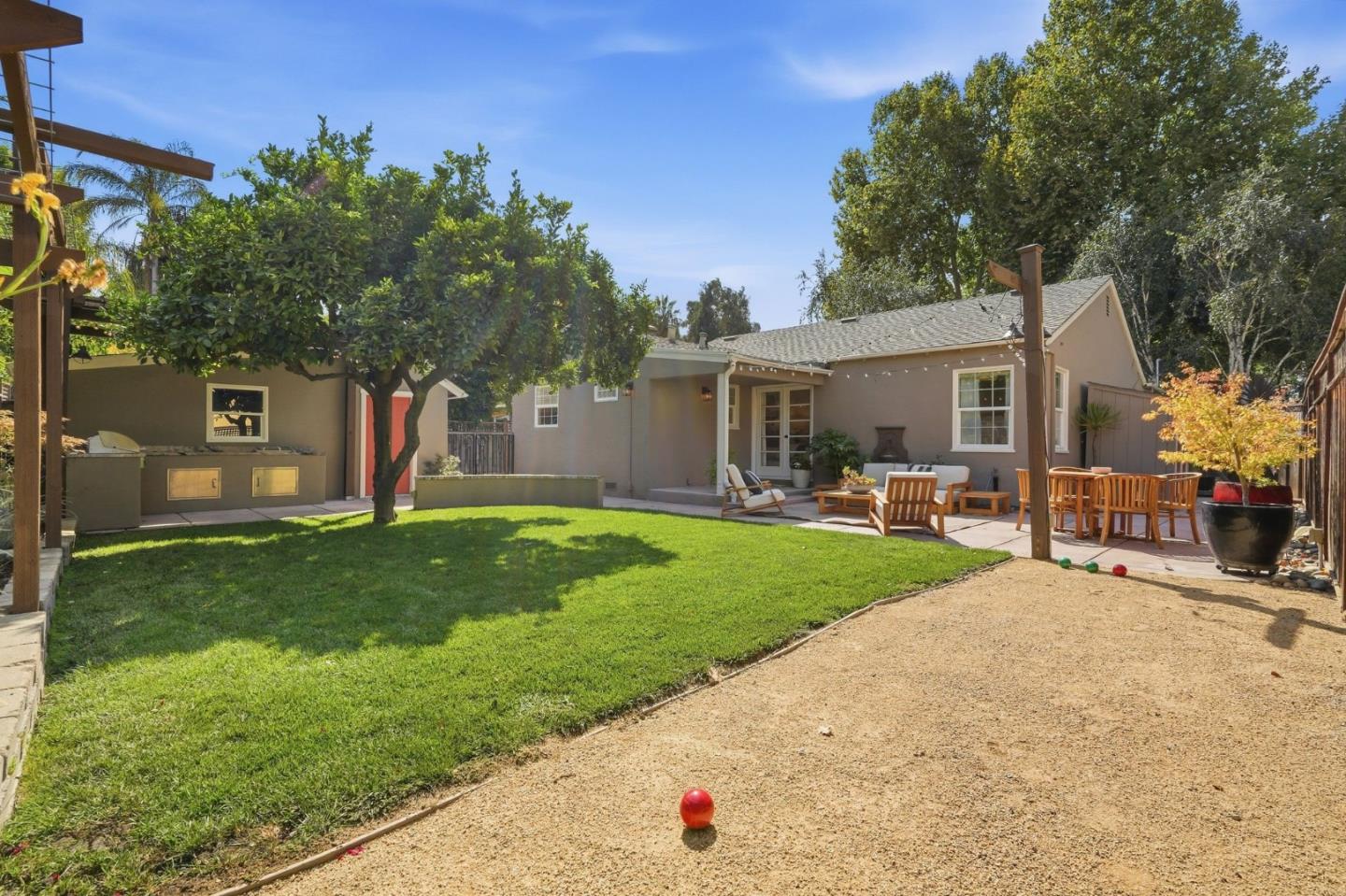 Property photo 43