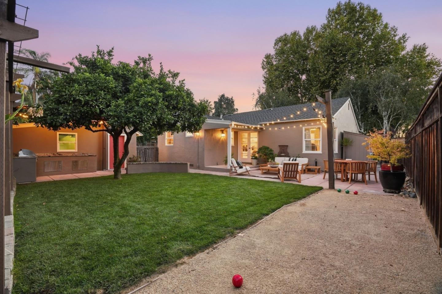 Property photo 44