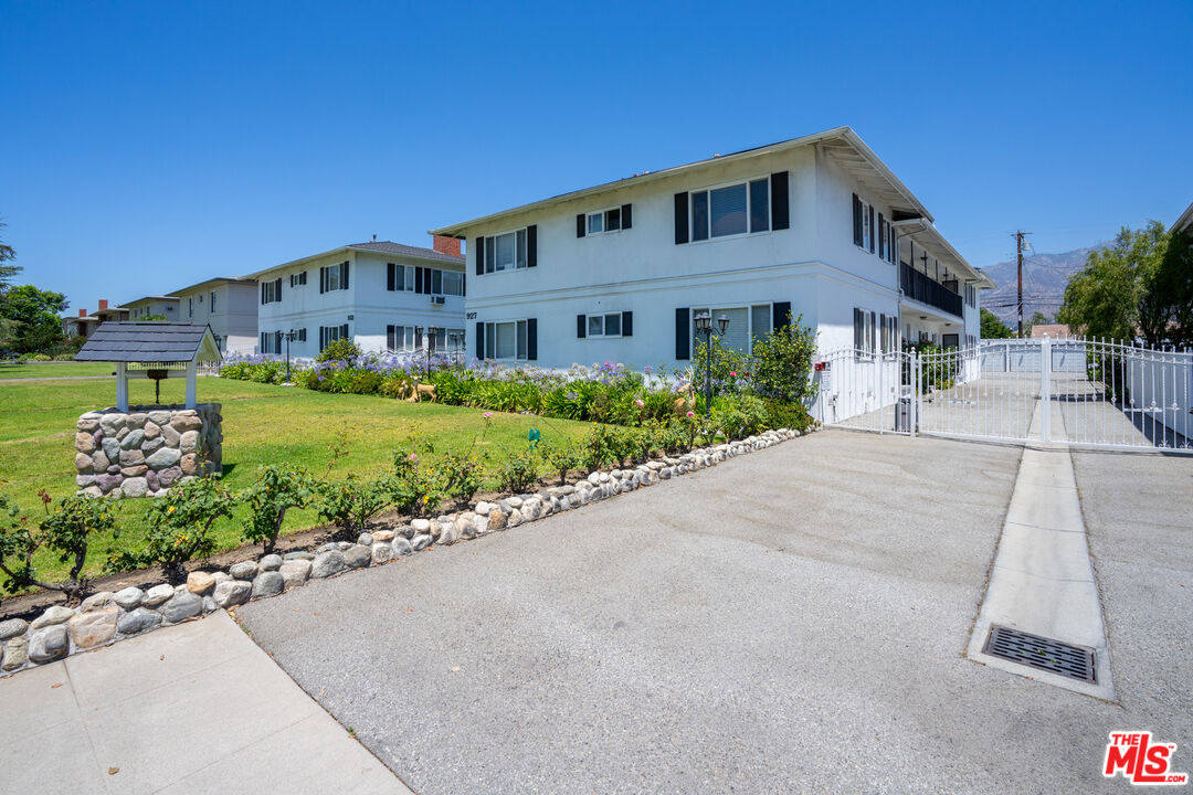 Property photo 9