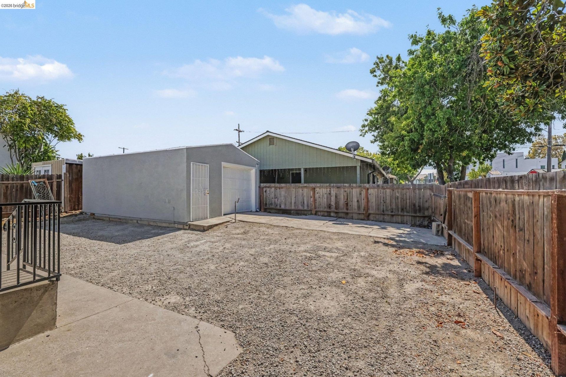 Property photo 24