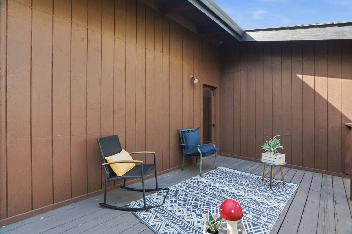 Property photo 44